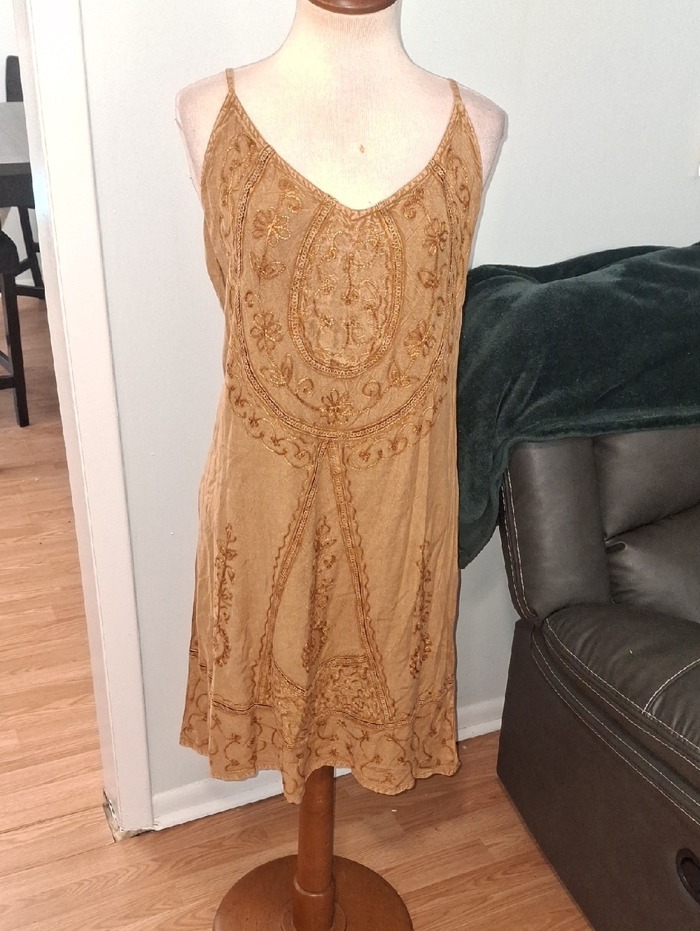Earthbound-Embroidered Tan Spaghetti-Strap Dress- W Sz XL